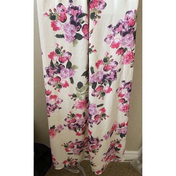 Forever 21 Ivory Floral V Neck Sleeveless Necklace Lined Maxi Women's Dress S - Picture 6 of 6